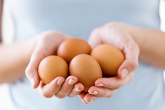 Το πασίγνωστο τρόφιμο που μπορεί να βοηθήσει τα παιδιά να ψηλώσουν