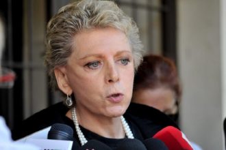 Η Ελενα Ακρίτα καταγγέλει ότι δέχεται απειλές