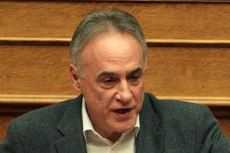 Ηθικό δίδαγμα: Ηλθε η ώρα της πολιτικής