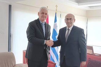 Συνάντηση του Aντιπεριφερειάρχη Φωκίωνα Ζαΐμη με τον Πρέσβη της Αρμενίας