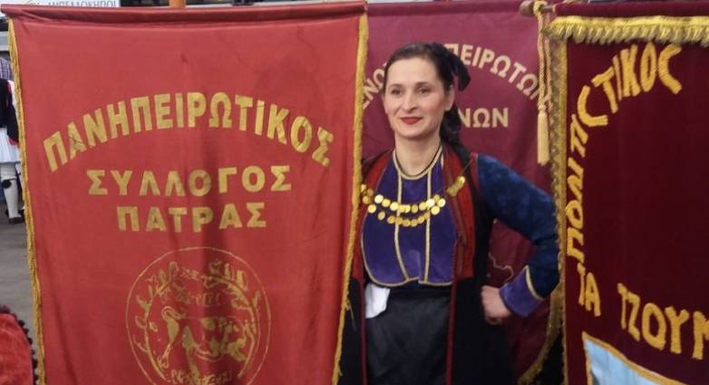 Πάτρα: Χριστουγεννιάτικο παζάρι από τον Πανηπειρωτικό