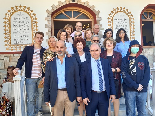 Φλόγα: Θεία Λειτουργία υπέρ υγείας των παιδιών