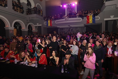 Άφθονο γέλιο και μοναδικό θέαμα στο PATRAS ROYAL ASCOT