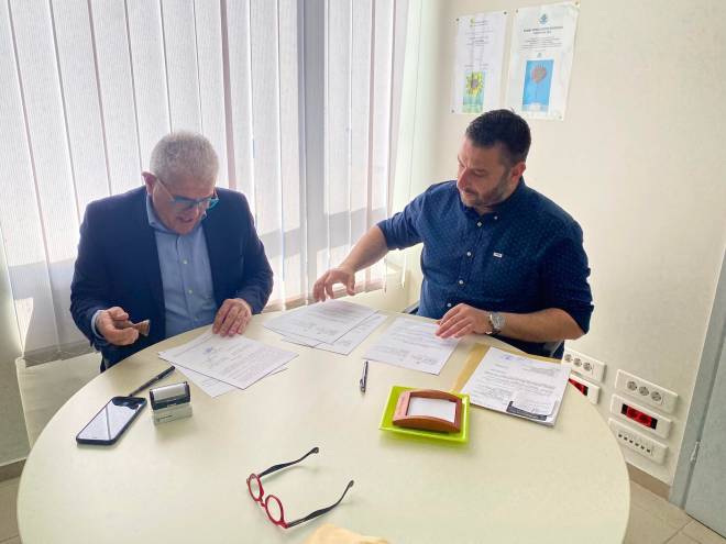 Υπεγράφη η σύμβαση για την Στέγη Υποστηριζόμενης Διαβίωσης στη Βάρδα Ηλείας