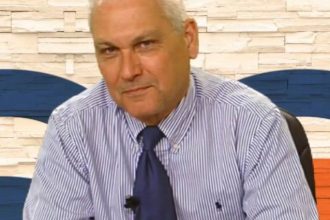 Πλήρης και οριστική απαγόρευση των δακρυγόνων και των κροτίδων