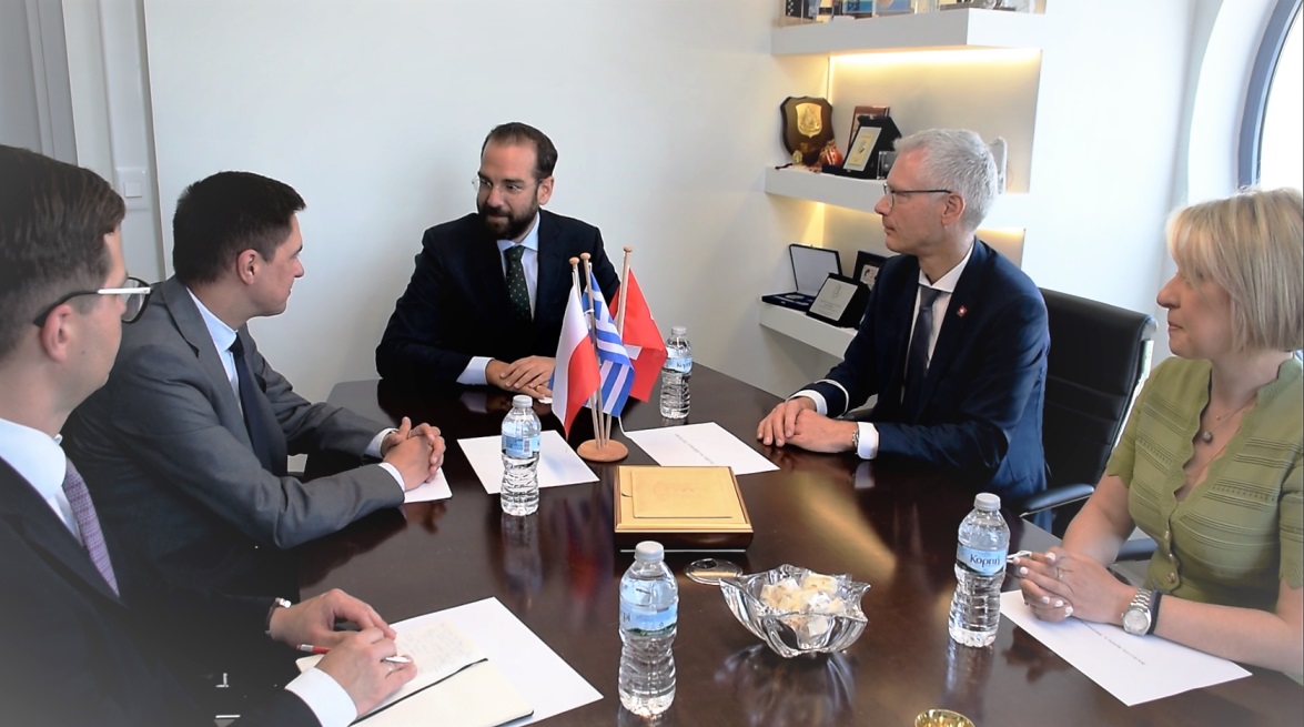 Συνάντηση του Περιφερειάρχη Δυτικής Ελλάδας, Νεκτάριου Φαρμάκη με τους Πρέσβεις της Ελβετίας και της Πολωνίας