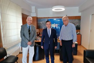 Στον Γ. Γ. Δασών ο Φ. Ζαΐμης μαζί με τον Δήμαρχο Καλαβρύτων για την ασθένεια των Πλατάνων