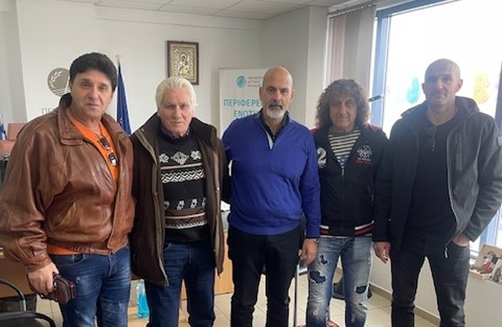 Με αντιπροσωπεία του Συλλόγου Παλαίμαχων Ποδοσφαιριστών της Παναχαϊκής, συναντήθηκε ο Αναπληρωτής Περιφερειάρχης Χαράλαμπος Μπονάνος