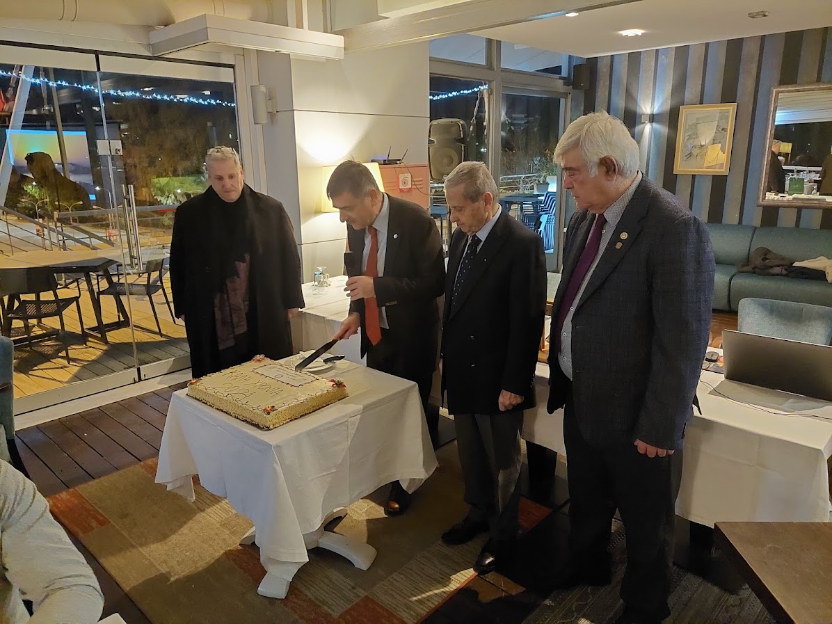 Ο Ροταριανός ‘Όμιλος «Πάτρα - Κωστής Παλαμάς» έκοψε την πίτα του (ΦΩΤΟ)