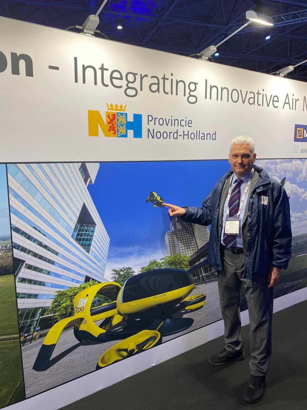 Ο Αντιπεριφερειάρχης Αχαΐας Φωκίωνας Ζαΐμης στην εκδήλωση της εβδομάδας Drone στο Άμστερνταμ