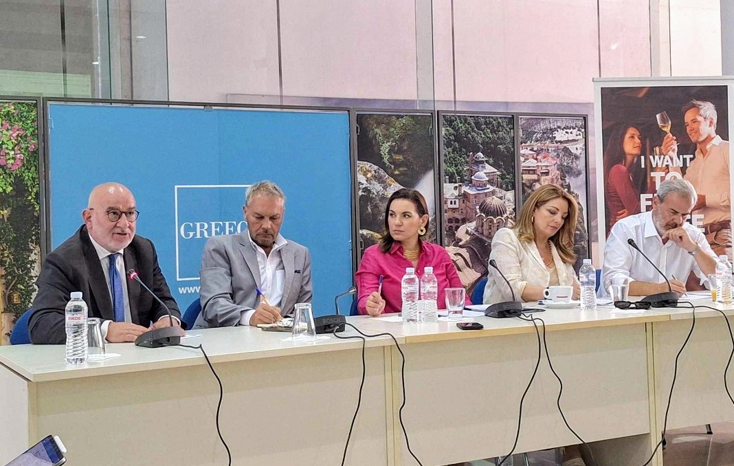 Ο Αντιπεριφερειάρχης Τουριστικής Ανάπτυξης Παναγιώτης Σακελλαρόπουλος στη συνεδρίαση του Περιφερειακού Συμβουλίου Τουρισμού