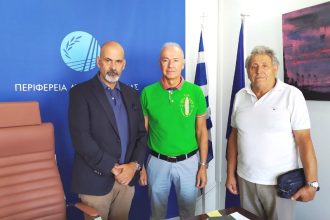 Συνάντηση Χ. Μπονάνου με τους εκπροσώπους του Συλλόγου των Απανταχού της Γης Πανοπουλαίων Ηλείας