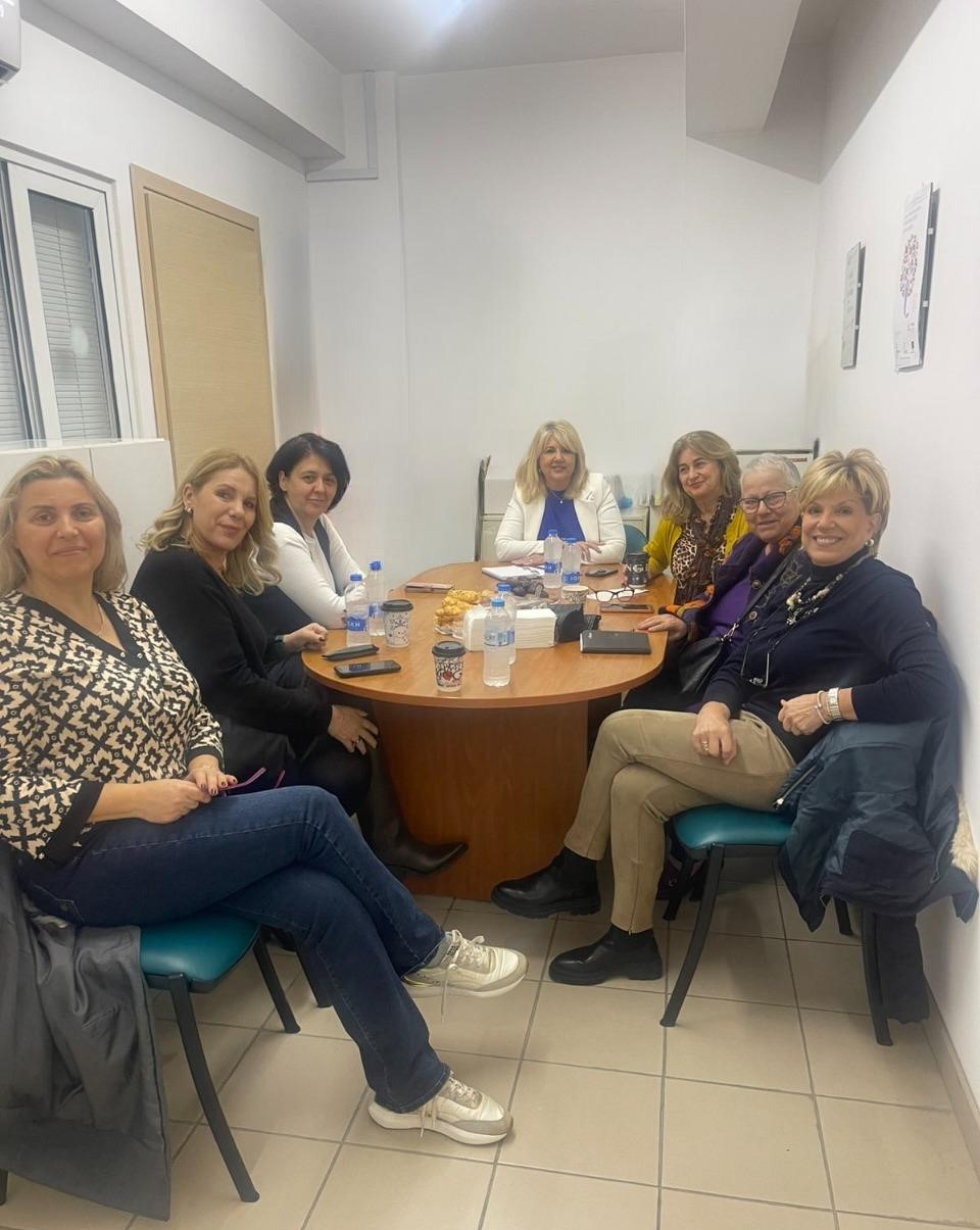 Με την Ένωση Γυναικών "ΔυμΑρίστη" συναντήθηκε η Αντιπεριφερειάρχης Άννα Μαστοράκου