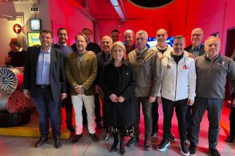 Η Χριστίνα Αλεξοπούλου στην παρουσίαση των πληρωμάτων που συμμετέχουν στο 26ο Monte – Carlo Historic Rally