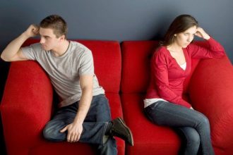 Τρία σημάδια που δείχνουν κάποιο πρόβλημα στο γάμο σας