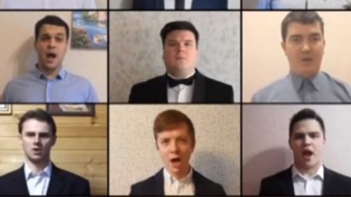 Η διάσημη χορωδία του Κόκκινου Στρατού τιμά την Ελλάδα με Μίκη Θεοδωράκη - ΒΙΝΤΕΟ