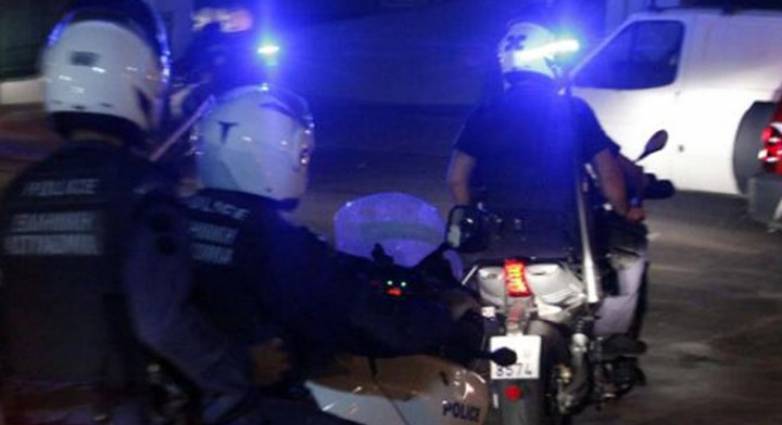 Αχαΐα: Του έκλεβαν το ΙΧ, πήγε να τους σταματήσει και τον τραυμάτισαν με μαχαίρι!