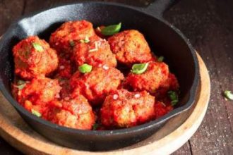 Κεφτέδες κοκκινιστοί, αυθεντικοί