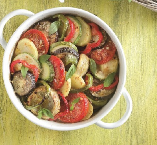 Τουρλού στο φούρνο με ανοιξιάτικα λαχανικά