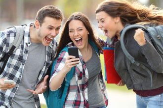 Εφηβεία: Οι δύο παράγοντες που αυξάνουν την αυτοπεποίθηση των παιδιών