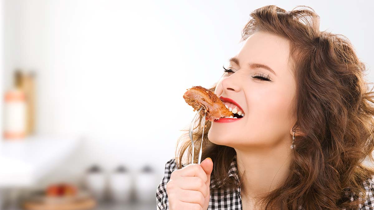 Μπορεί μια ζουμερή μπριζόλα να μας φτιάξει τη διάθεση; Έρευνα φέρνει την ανατροπή