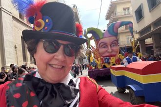 Η σοκολατορίχτρια Αθηνά Τραχήλη