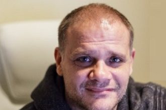 Η διάλυση του ΣΥΡΙΖΑ δεν ξεκίνησε τώρα, τώρα απλώς πέφτουν οι τίτλοι τέλους