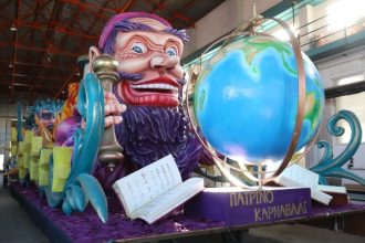 Πάτρα: Δείτε όλα τα άρματα του καρναβαλικού εργαστηρίου του Δήμου που θα παρελάσουν