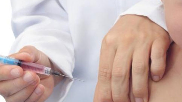 Αυξημένη κατά 2.700% η τιμή των παιδικών εμβολίων