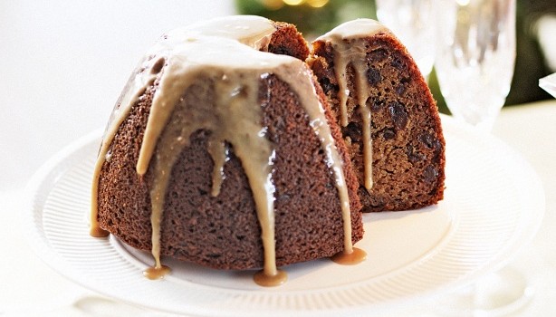 Χριστουγεννιάτικη Πουτίγκα με σος καραμέλας