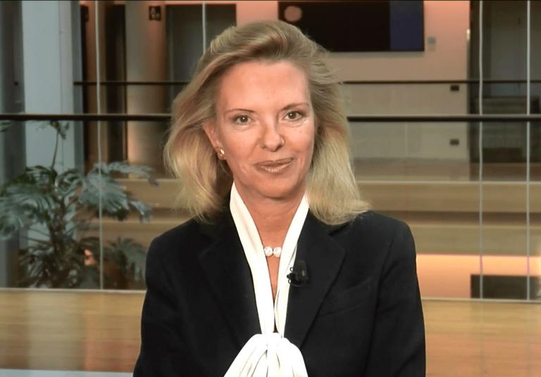 Ελίζα Βόζεμπεργκ: «Τα δικαιώματα και η αξιοπρέπεια κάθε γυναίκας πρέπει να είναι σεβαστά και προστατευμένα»