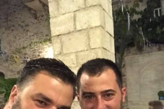 Η συνάντηση του Σπύρου Σκιαδαρέση...