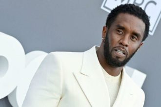 Diddy: Σταρ που εμπλέκεται στο σκάνδαλο ανησυχεί μήπως κυκλοφορήσει βίντεο με τον ίδιο - Ζει έναν εφιάλτη, λέει πηγή