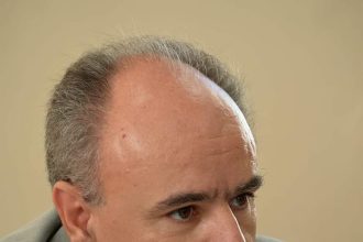 Παρέμβαση του Γ. Αγγελόπουλου για τις απολύσεις στην ΕΒΟ Αιγίου