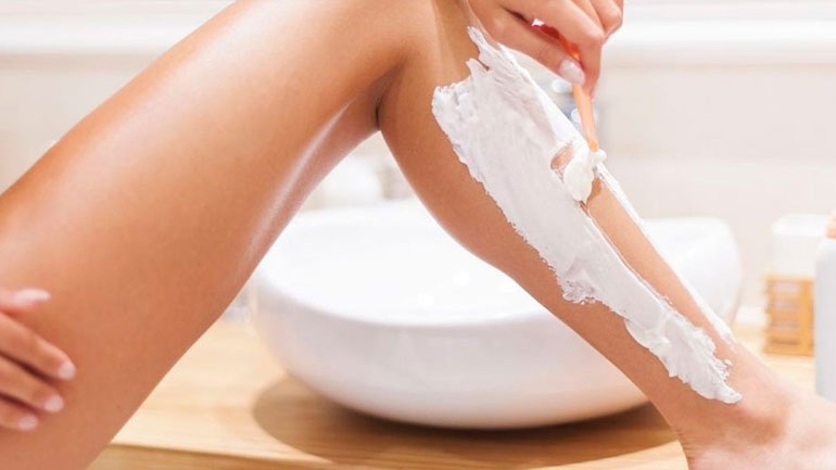 Πώς να αποφύγεις τους ερεθισμούς και τα κοψίματα στο ξύρισμα