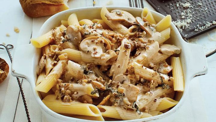 Λαχταριστές πένες με κοτόπουλο αλά κρεμ