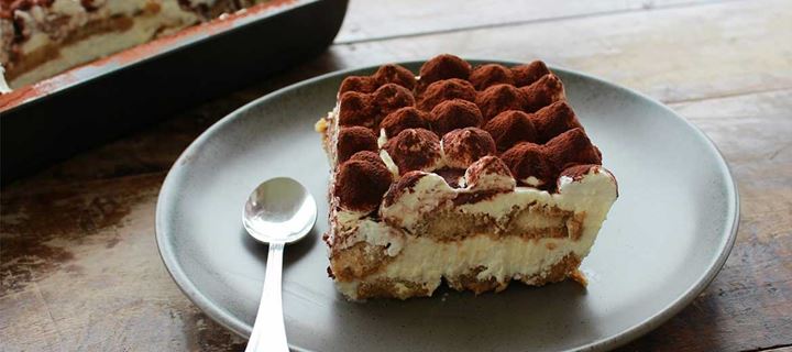 Φτιάξτε το πιο εύκολο τιραμισού μαζί με τη μαμά σας!