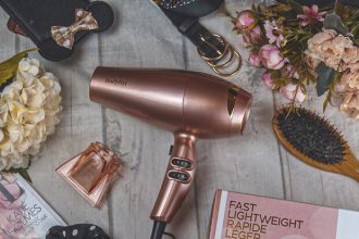 Πώς θα καθαρίσεις τα εργαλεία hairstyling;