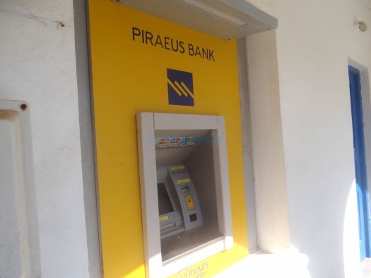 Πάτρα: ΑΤΜ, ο ...κρυμμένος θησαυρός της τράπεζας Πειραιώς