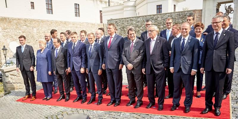 Βαρκάδα στο Δούναβη για τους Ευρωπαίους ηγέτες - ΦΩΤΟΓΡΑΦΙΕΣ