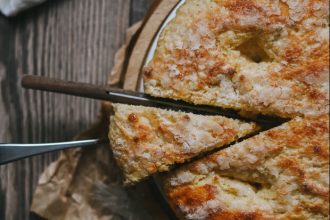 Η συνταγή της γιαγιάς: Tυρόπιτα χωρίς φύλλο