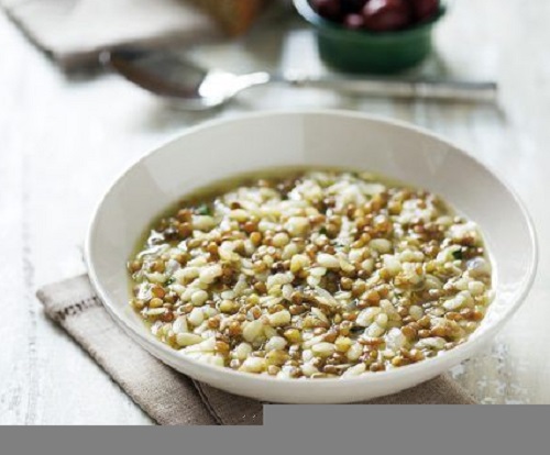 Φακές σούπα με ζυμαρικά