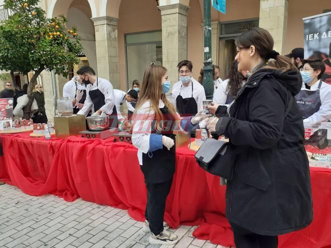 Πάτρα - Street event για μια ζεστή σοκολάτα και αγάπη! Δείτε ΦΩΤΟΓΡΑΦΙΕΣ