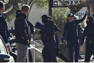 Έκρηξη στους Αμπελόκηπους: Προθεσμία για το Σάββατο πήρε ο 26χρονος