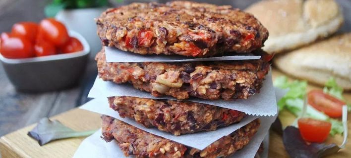 Μπιφτέκια vegan από φασόλια