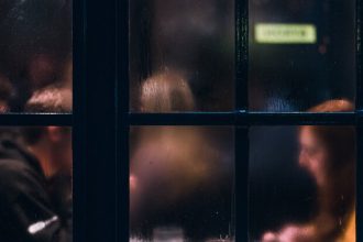 Πρώτο ραντεβού: Τρία πράγματα που όλοι οι άντρες θέλουν να φορέσεις