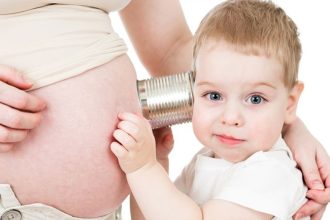 Πώς να προετοιμάσετε το παιδί για το νέο αδελφάκι