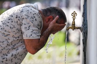Καύσωνας: 5 πρακτικές συμβουλές για τις ευπαθείς ομάδες