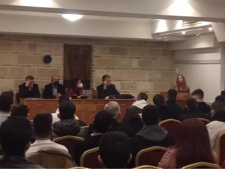 Κατερίνα Σολωμού: Στην εκδήλωση του ΚΙΝΑΛ για την εκπαίδευση