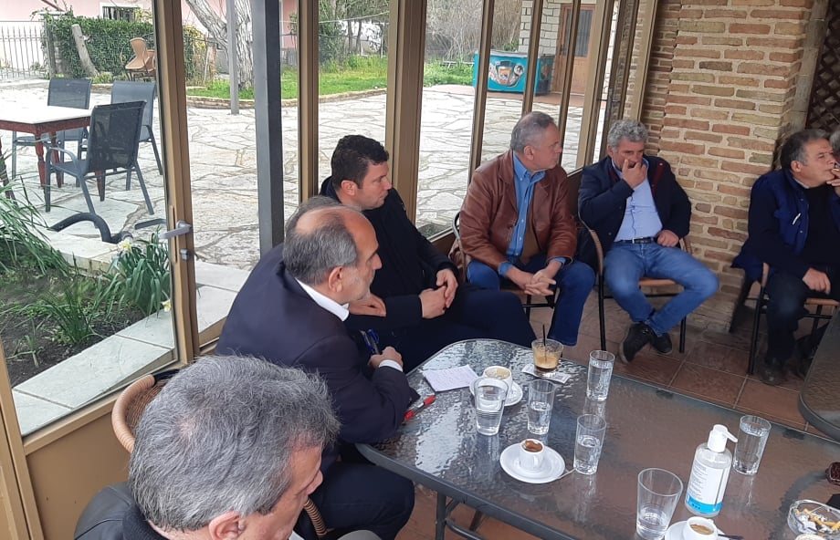 Απόστολος Κατσιφάρας: Στο πλευρό των παραγωγών τσίπουρου